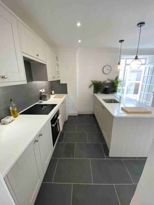 Appartamento Beautiful 2 Bed End Terrace Victorian Town House Redruth Esterno foto