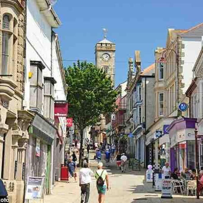 Appartamento Beautiful 2 Bed End Terrace Victorian Town House Redruth Esterno foto